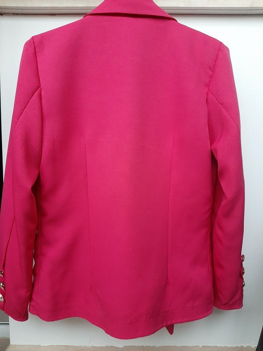 Розово елегантно сако
