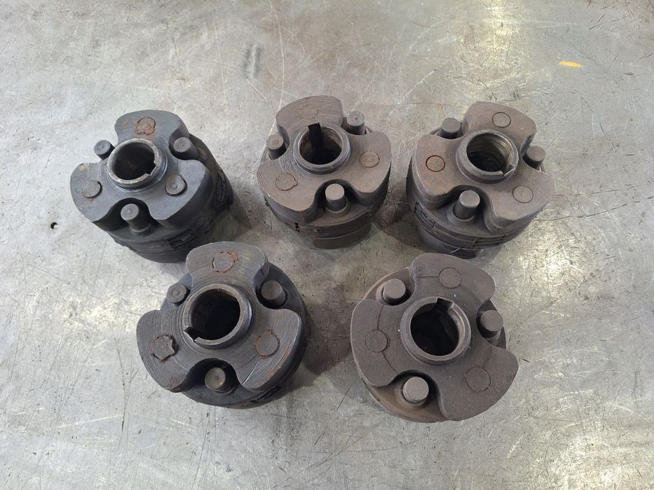 Еластичен съединител