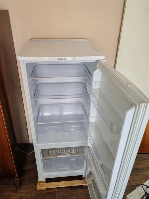 Продаю холодильник "Бирюса"