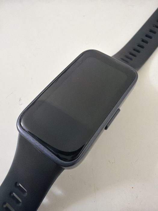 Huawei Band 10 (идеальный)
