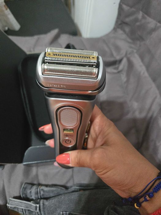 Aparat de ras 5 in 1 Braun Series Pro+