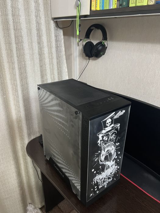 Прдам компьютерный корпус