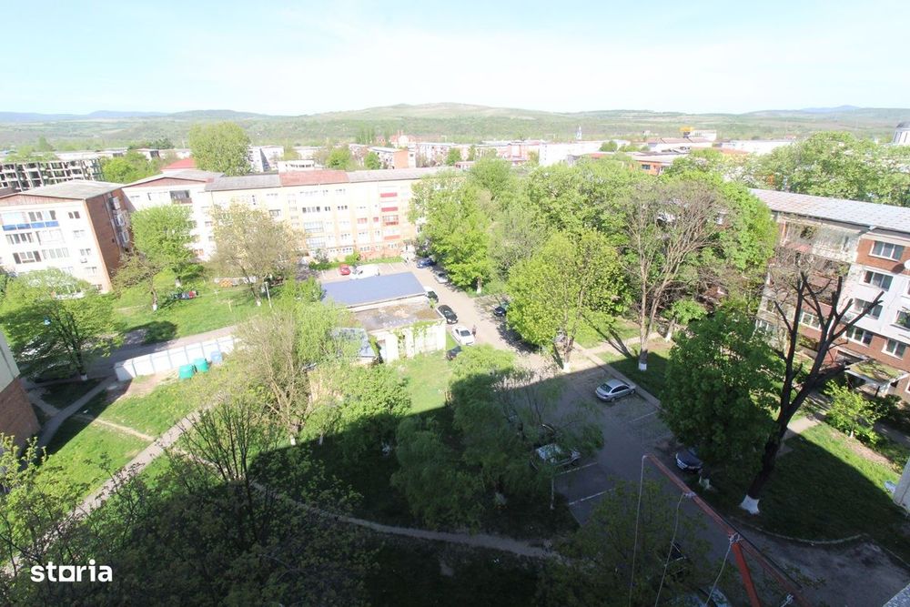 Vând garsonieră în Hunedoara, zona Micro2-Bd Dacia/Supeco, 29mp...