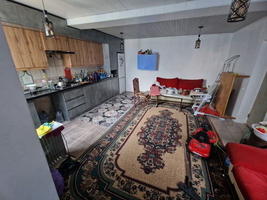 Продам свой дом по цене земельного участка. Участок 4,5 сотки.