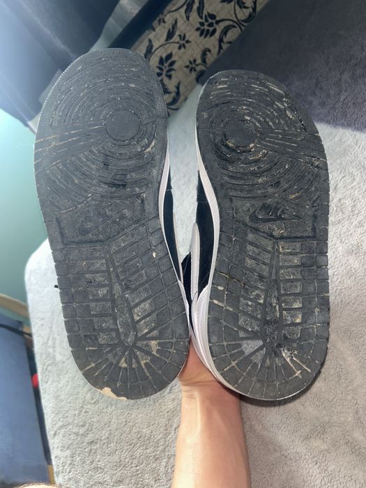 Jordan 1 reverse panda