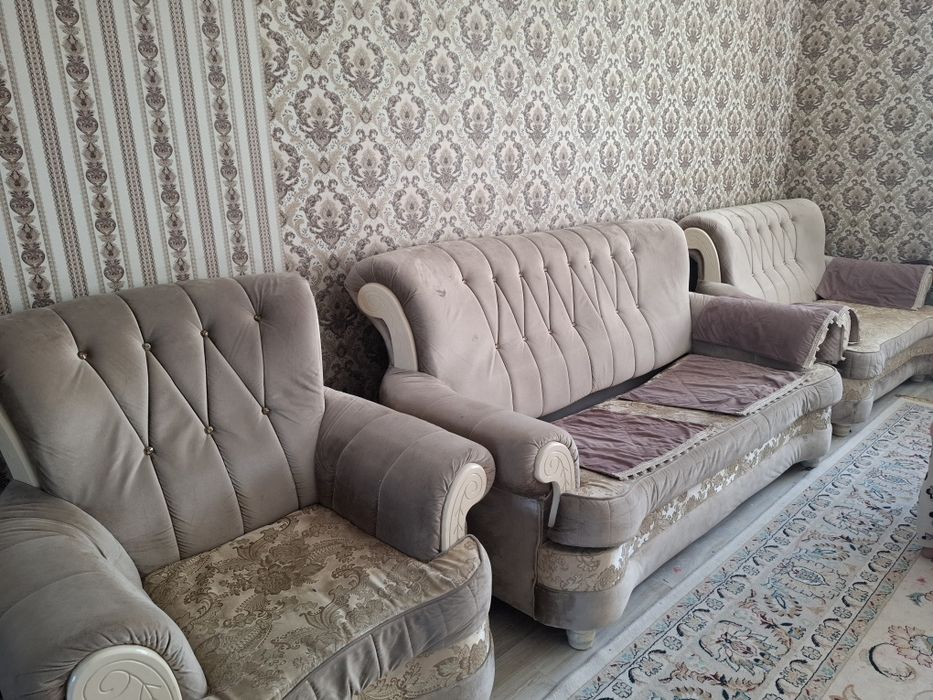 Мебель тройка. Диван, софа и кресло.