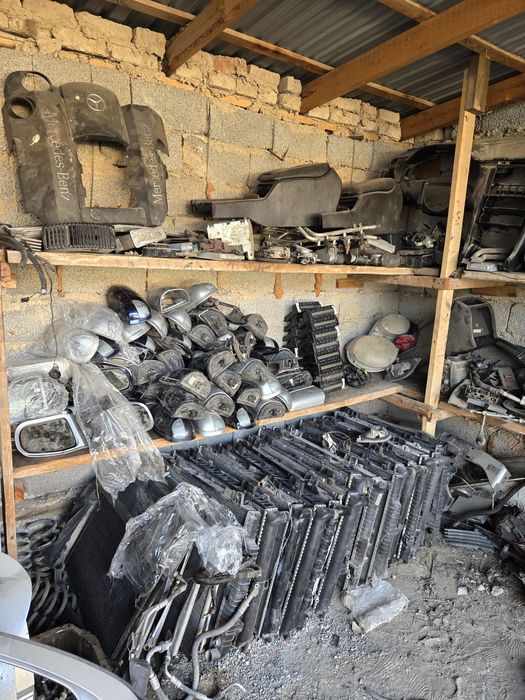 Мерседес 210 по запчастям