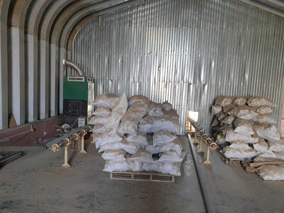 Linie de fabricație brichete din deșeuri  vegetale vand/ schimb cu buldoexcator