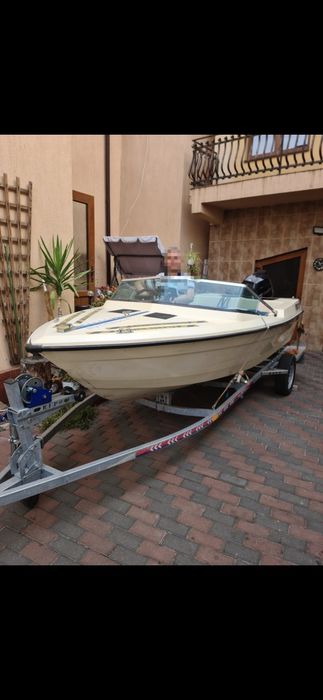 Barca cu motor 30 cai