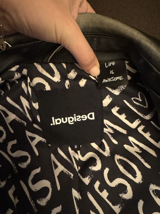 Дамско яке DESIGUAL S