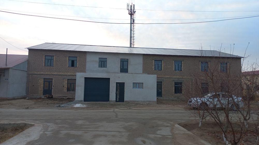 Жой сотилоди 200кв 2этож хайтек праектда 8хона 3 спални 2зал 2хол 1ошх