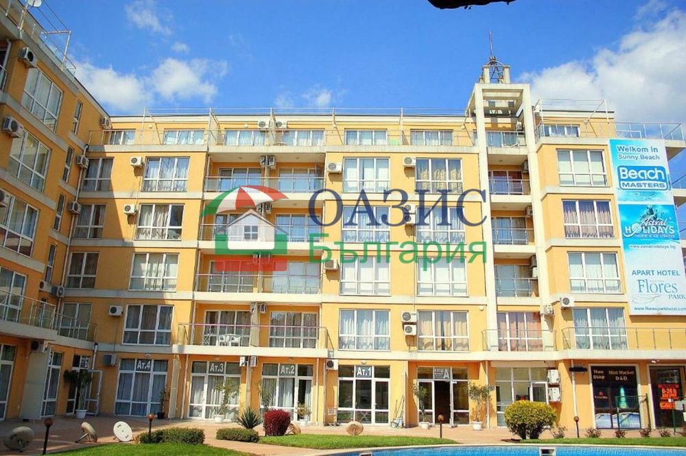 Двустаен апартамент в комплекс Флорес Парк, 80 кв.м., Слънчев бряг, България, €88 900