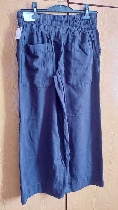 Дамски панталон и дънки