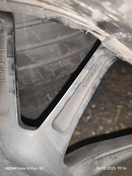 Продам диски с резиной летней R20