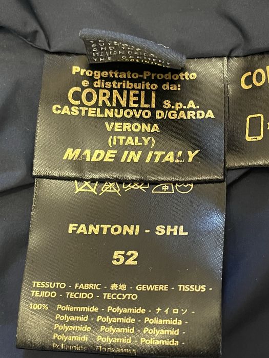 Безрукавка жилет Corneli