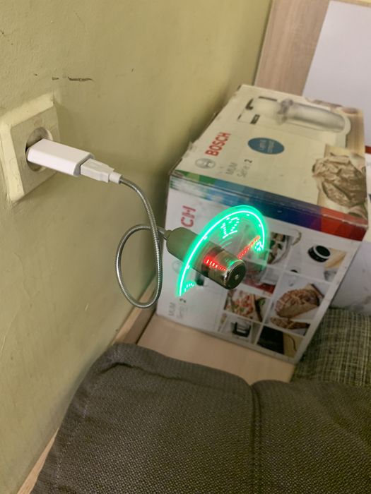 USB вентилятор с часами электронными