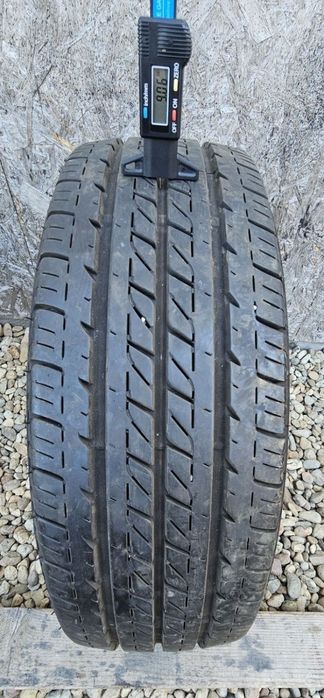 Anvelopa  Firestone 215/70 R15C 109/107 Lassa Vredestein 225/50 R17 98