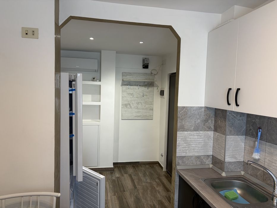Inchiriez apartament 2 camere