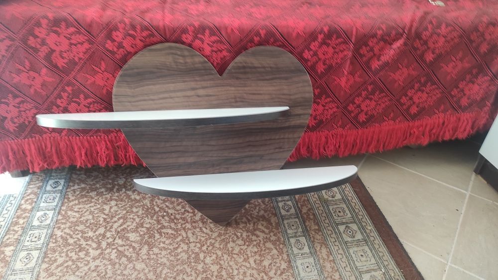 Рафтове за стена и други