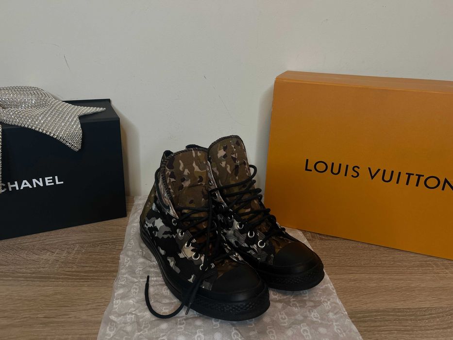 ОРИГИНАЛНИ - Мъжки камуфлажни кецове Converse, номер 45 – като НОВИ