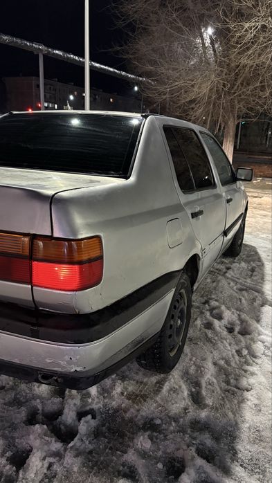 Volkswagen Vento 1.8