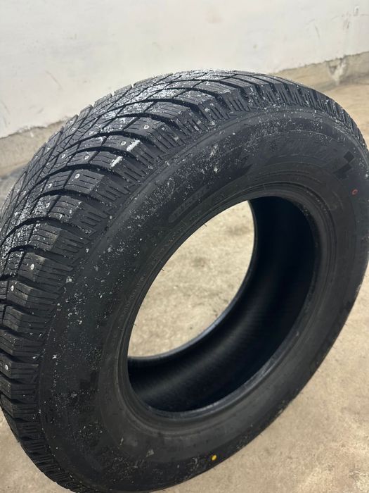 Продам шины с дисками