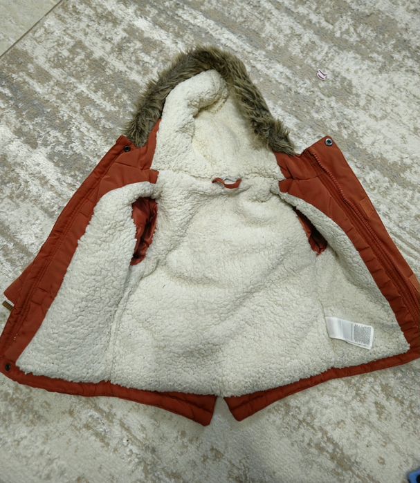 Geaca groasa impermeabila marimea 86