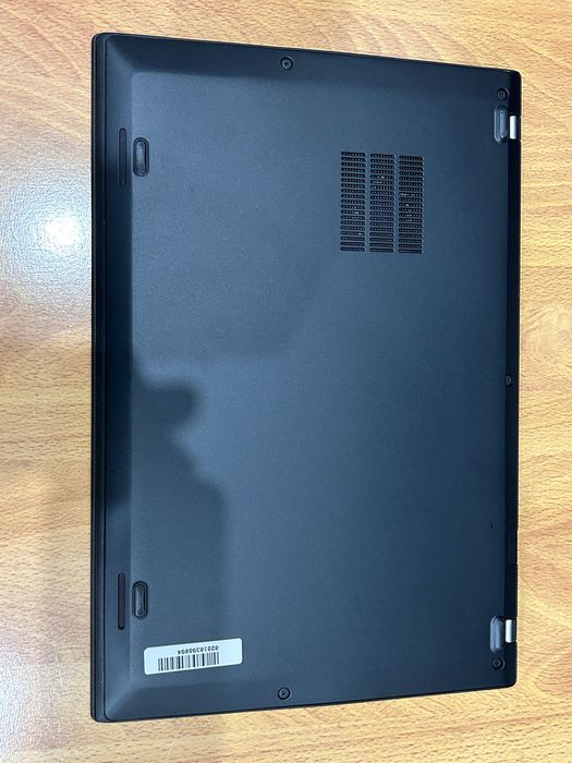 Като нов! Лаптоп Lenovo X1 Carbon i7/16GB RAM/512GB с 3 мес. гаранция!