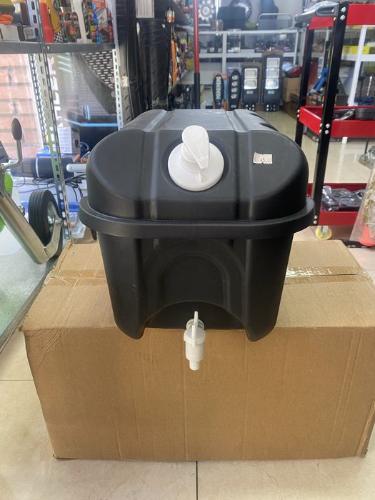 Резервоар вода 18л+ стойка