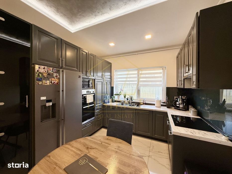 Apartament superb cu 3 camere si 2 bai | Dumbravita