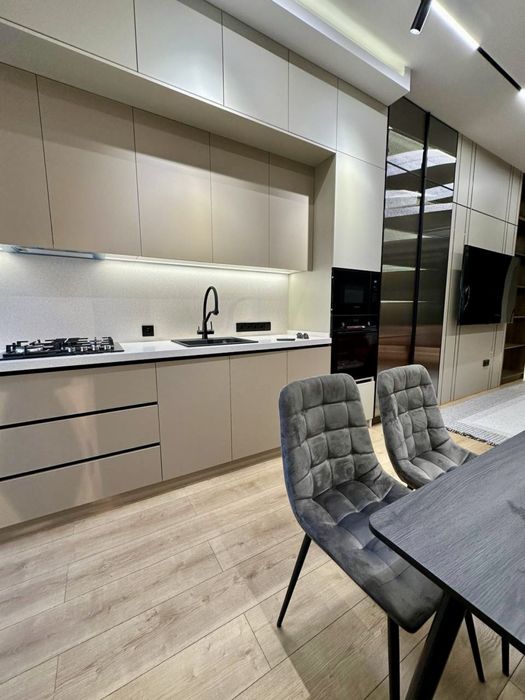 Срочно Продаю Елитном Новостройке 2/8/10 Ж.К “Darhan Avenue” уд.Асака.