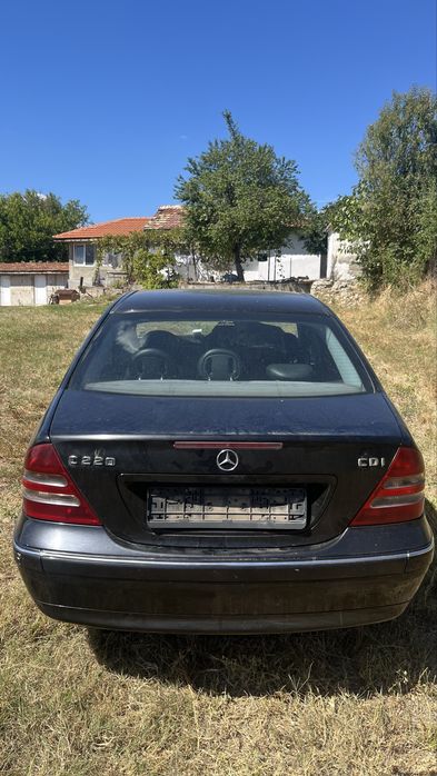 Mercedes Benz w203 C220cdi на части