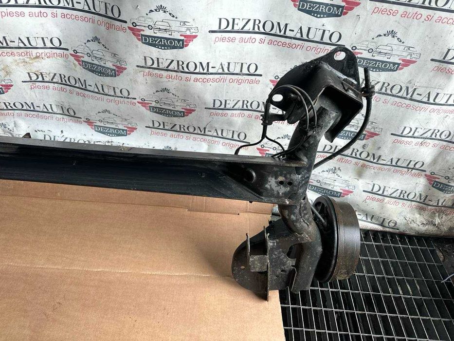 Punte spate 555110548R Renault Express / Dacia Dokker Express