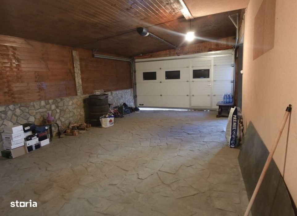 Casa 3 camere Miroslava, 900m de Family Market Cod:162201