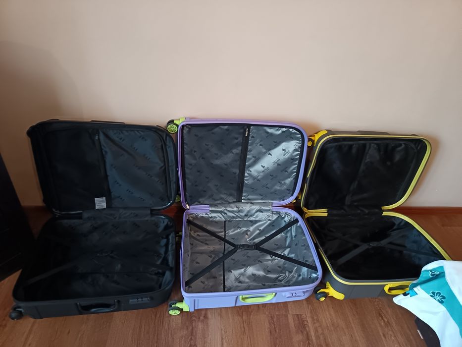 Troler, valiză, geantă voiaj