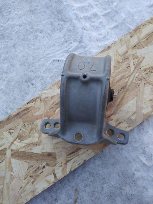 Продам подушку двс