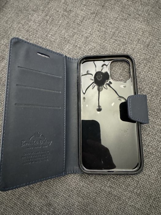 Чехол книжка на айфон-11