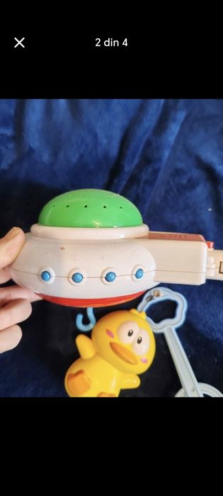 Carusel muzical cu lumini și povesti