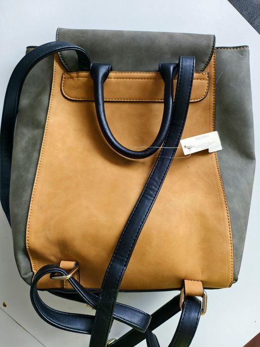 НОВА чанта раница