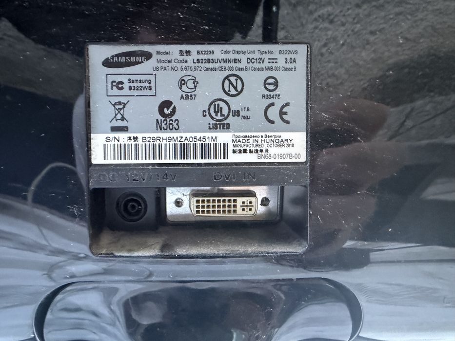 Монитор Samsung syncMaster BX2235