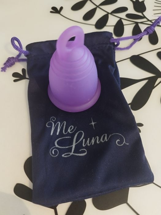 Cupa menstruala nouă Meluna Facelle
