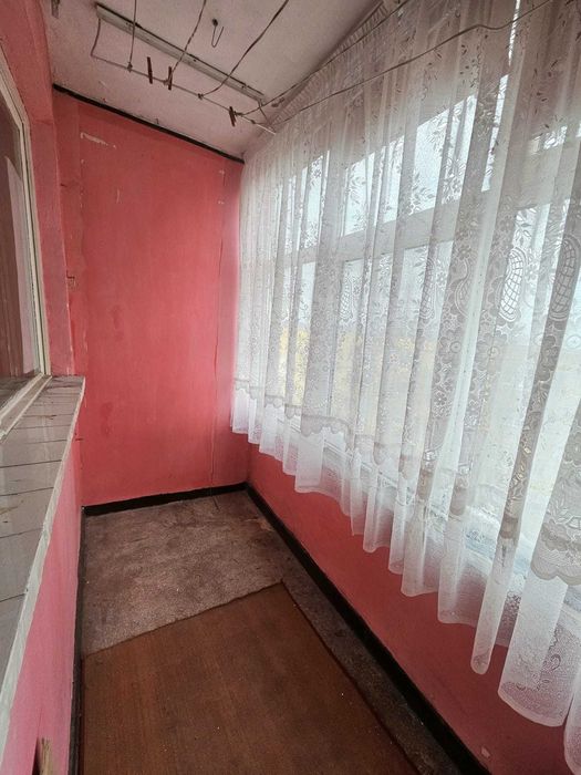 Apartament 3 camere Valea Roșie, 70 mp, bloc Turn etaj 5  - Proprietar