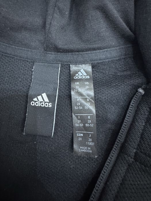 Мъжко горнище ADIDAS . Размер XL/2XL