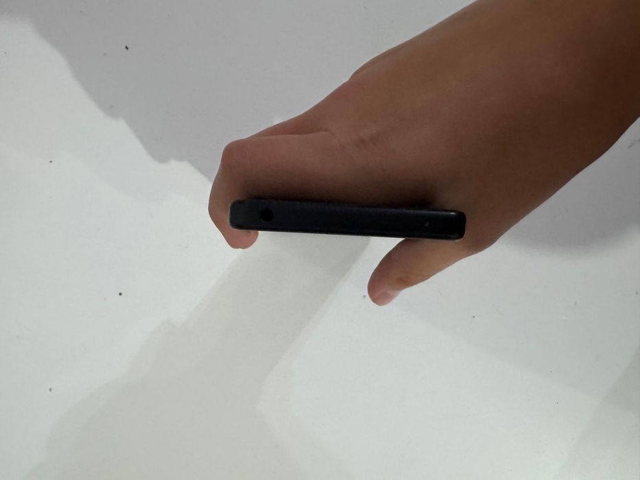Vând Sony Xperia 10 IV 5g 128gb negru