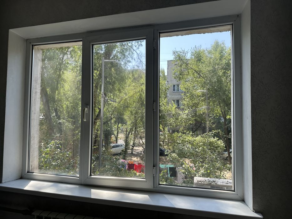 Продам окно б/у пластиковые окна