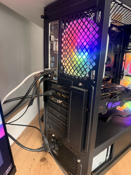 Геймърски компютър Ryzen 5 3400G / GTX 1060 6GB / 16GB RAM