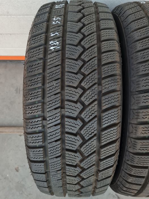 Зимни гуми 2 броя OVATION W586 185 55 R15 дот 2223