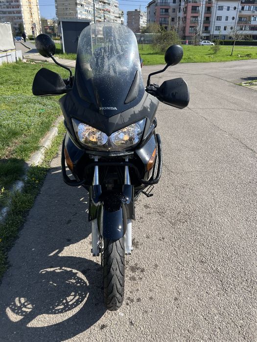 MOTOCICLETA Honda Varadero Xl1000