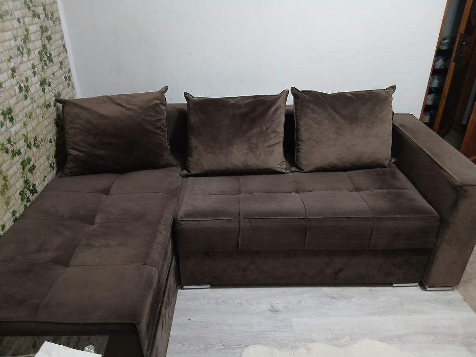 Colțar extensibil 2,40 ,partea scurtă1,60, extins1,45