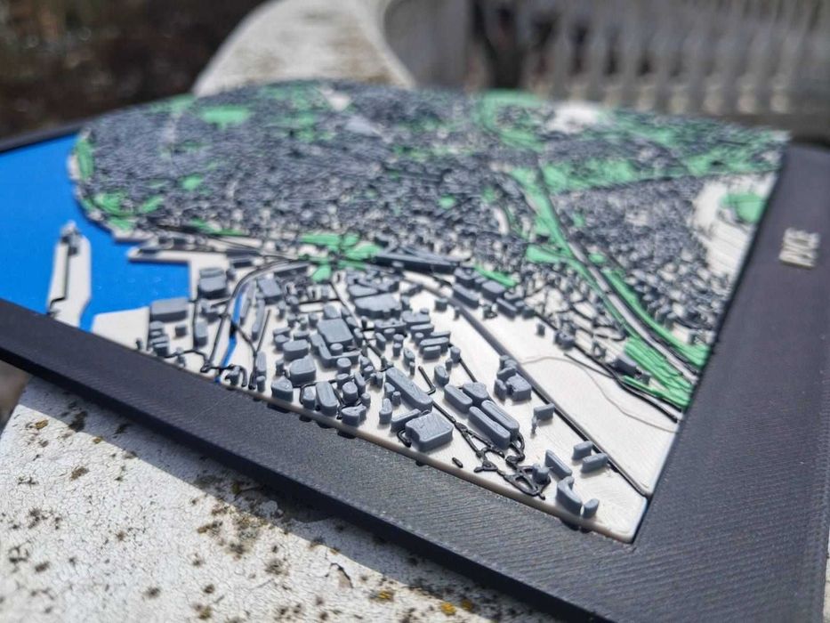 Русе на длан! Аристократизъм и релеф в 3D